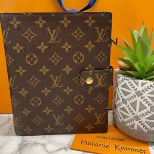 Louis Vuitton Large Ring Agenda Cover